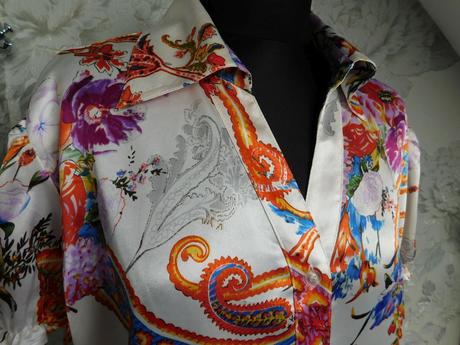 Velmi pekna kvalitna bluzka, 48