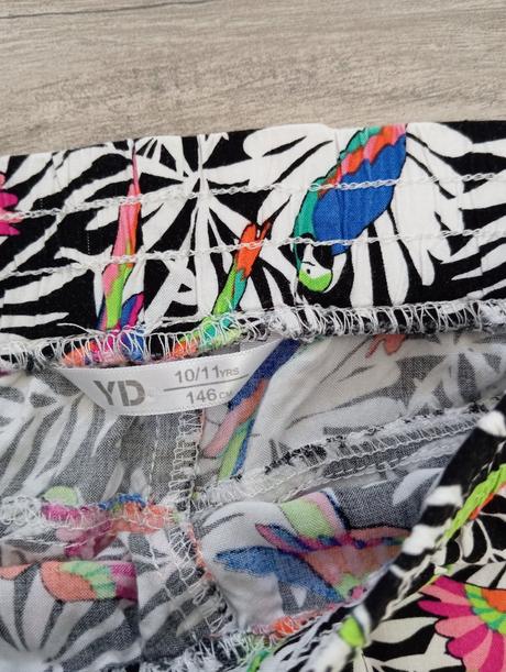 Kraťasy 146, primark,146