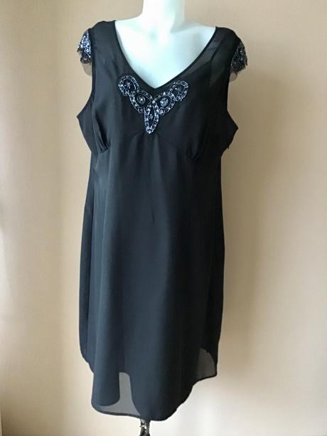 Krasne saty s koralkami /94, marks & spencer,46