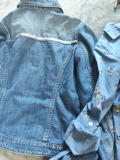 Balík dievčenskeho oblečenia-šaty/riflova bunda, 140–152