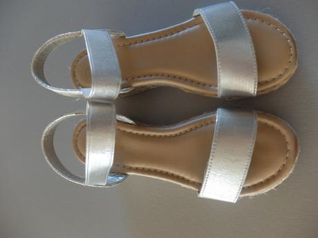 Strieborné sandále 32, 32