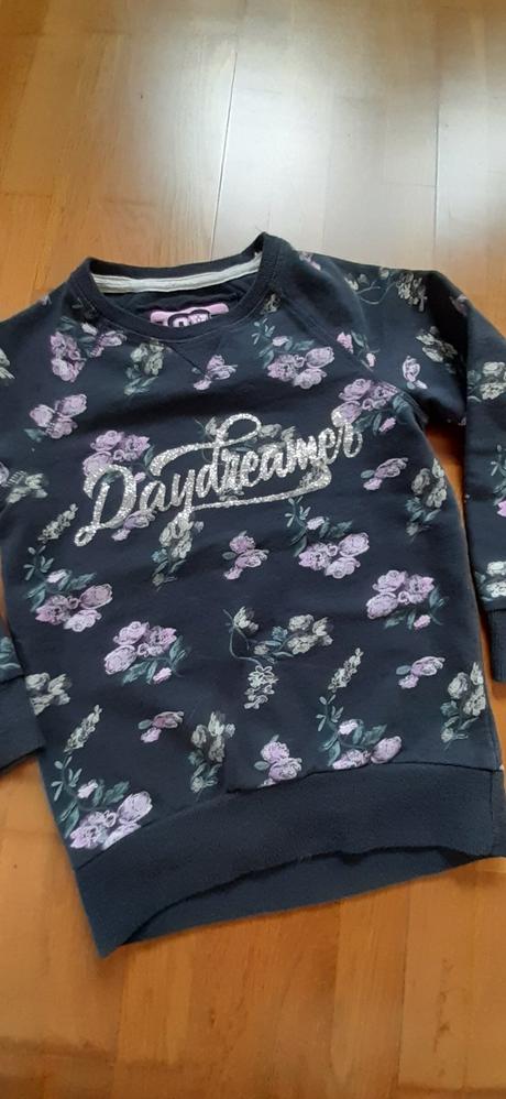 Mikinka, young dimension,140