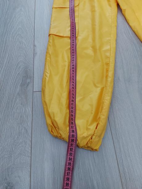 Sustiakove nohavice, s