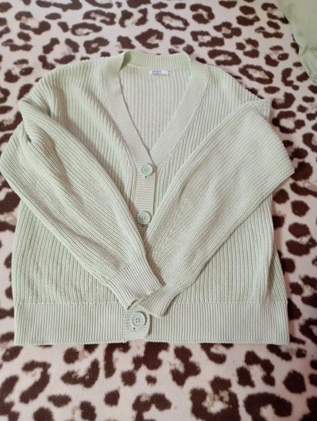 Zelený kardigán cropp, l