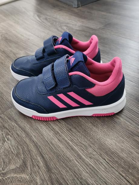 Adidas tenisky, adidas,32