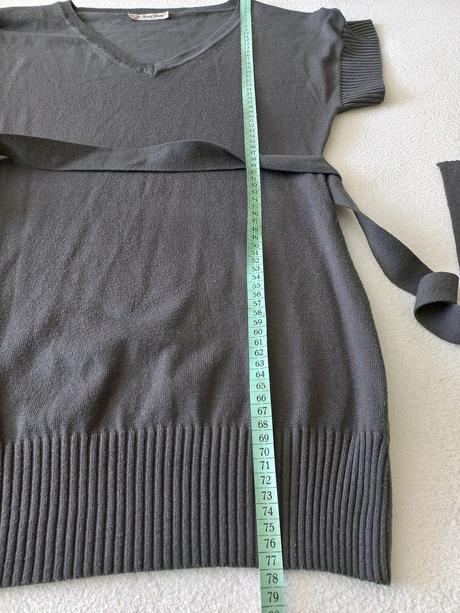 Krátke zimné šaty, l