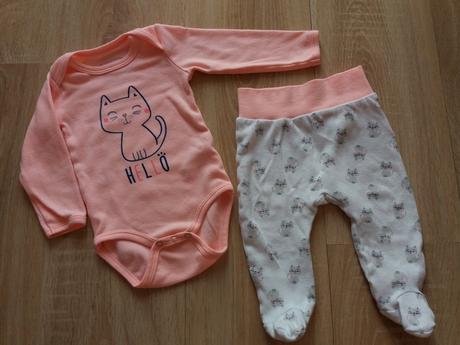 Body + polodupačky s mačičkami 74, pepco,74