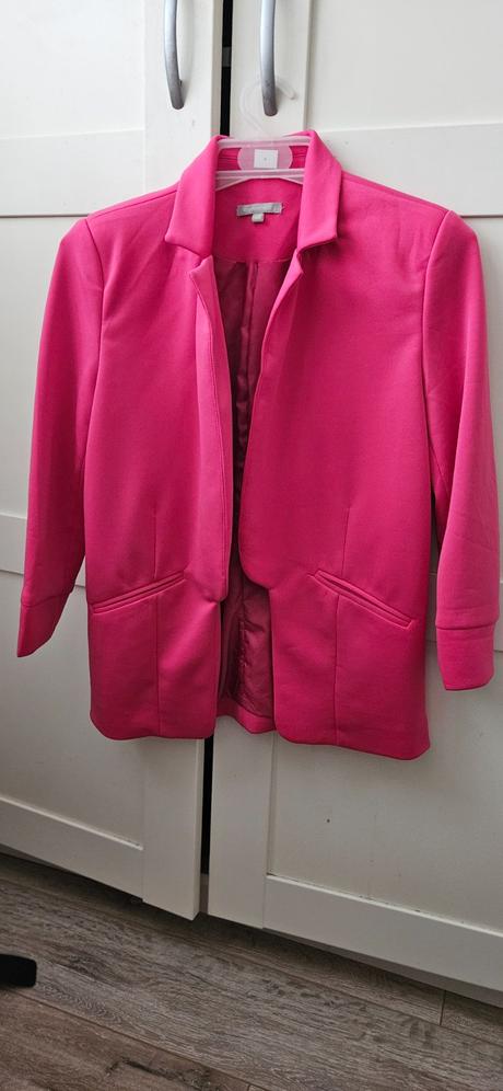 Nové ružové sako, gate,xs
