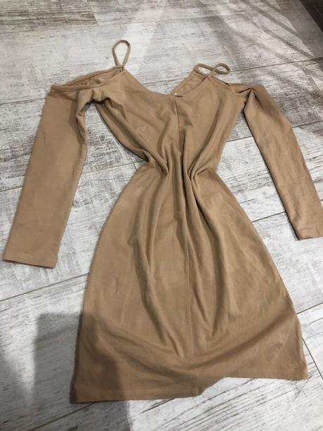 Tričkové šaty, 36