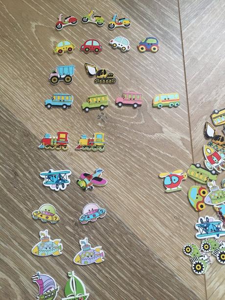 Drevene gombicky zvieratka, domceky, auta, 