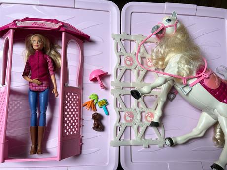 Luxusný barbie domček s najkrajšou barbie zbierkou, 