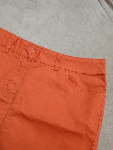 Sukňa, colours of the world,42