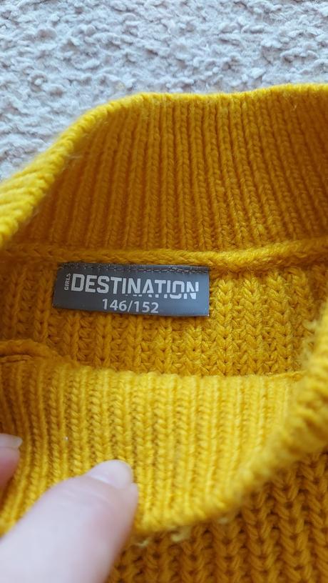 Pulóver horčicovej farby č.146/152, 146