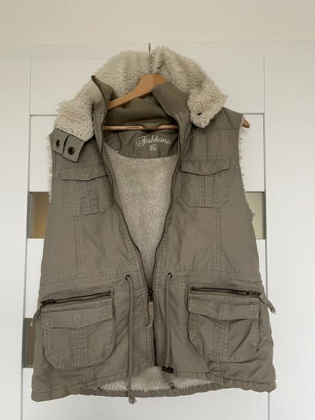 Športová zateplená vesta xl, fishbone,xl