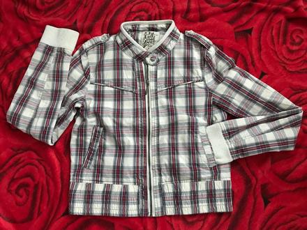 Prechodná károvaná bunda, pull&bear,m