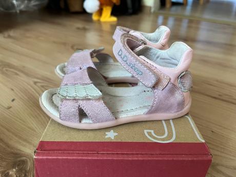 Dd step sandalky 23, d.d.step,23