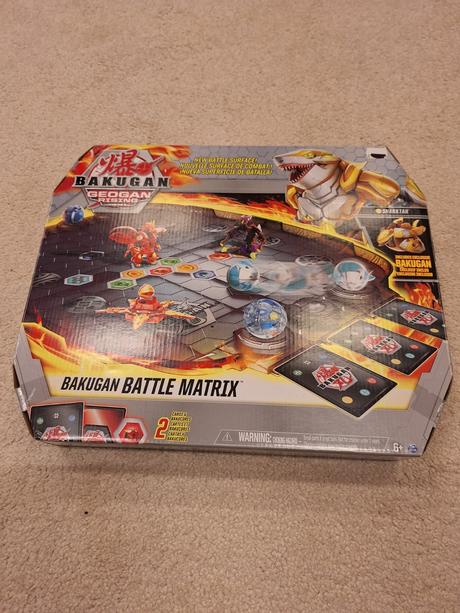 Hra bakugan battle matrix,