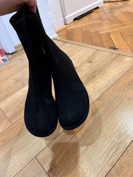 Členkové čižmy, 40