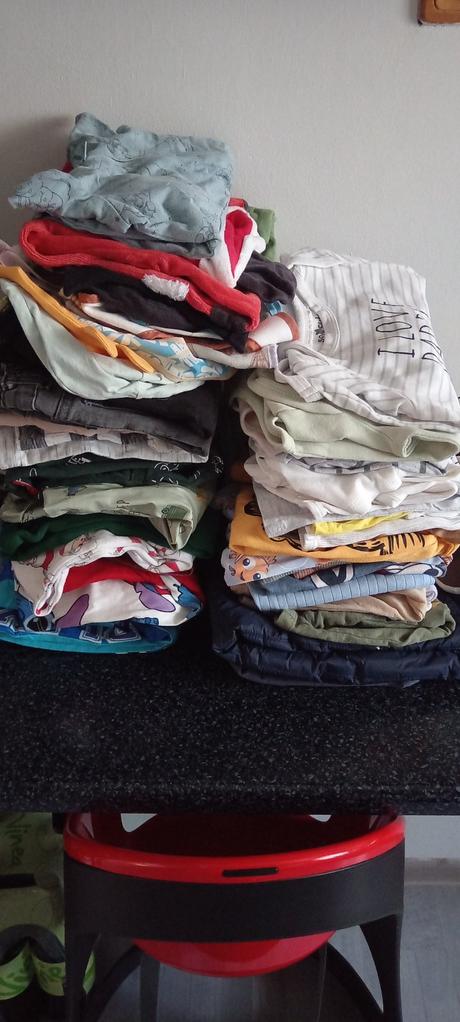 Balík oblečenia, 68–80