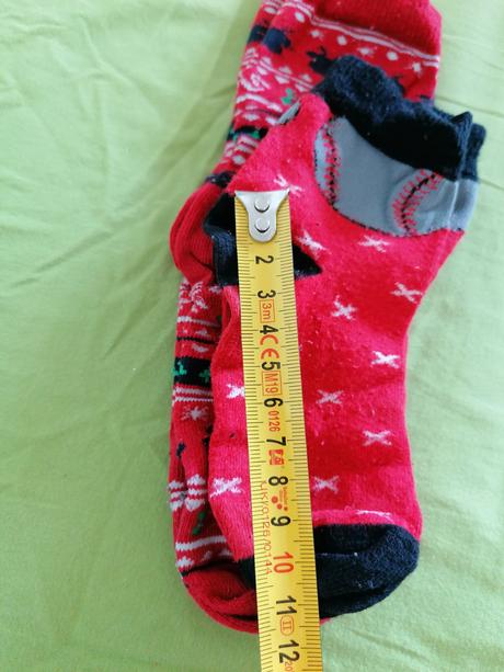 Červené ponožky, 23