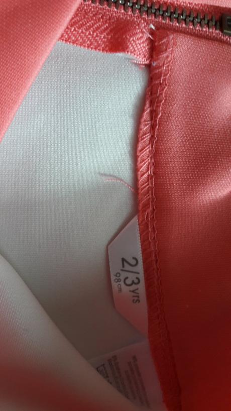 Suknicka krasna 98, 98