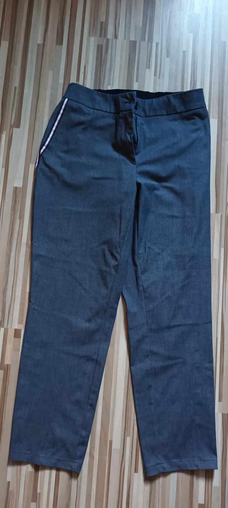 Nohavice bavlnené, 42