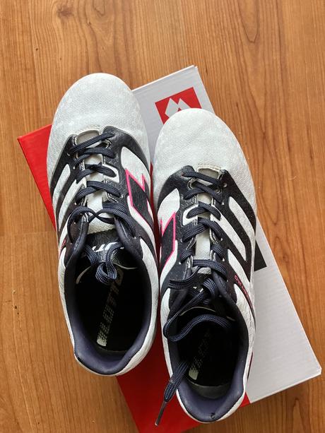 Kopačky zn. lotto, 37