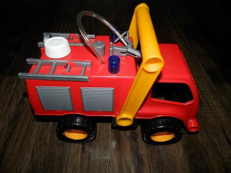 Lena hasičské auto, 