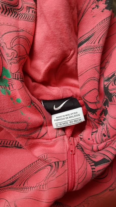 Nike cervena mikina velkost 86, nike,86