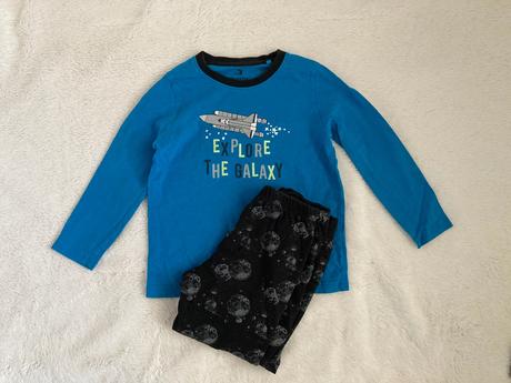 Pyžamko v.98, lupilu,98