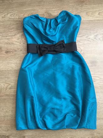 Slávnostné dámske šaty, 38