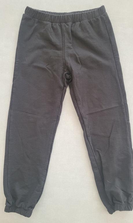 Balík oblečenia 128-146 viď fotky, 140–152