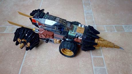 Lego vesmirne vozidlo, 