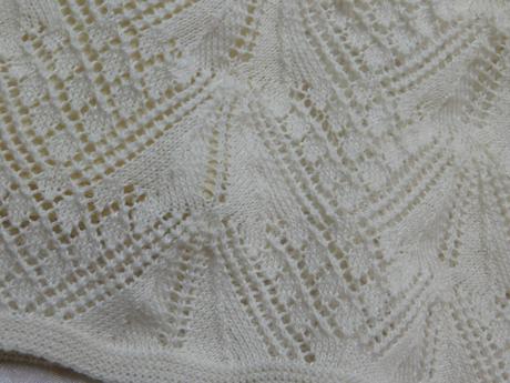 Reserved velmi pekne ažurove šaty, reserved,36 / s