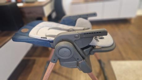 Rastúca jedálenská stolička maxi cosi, 