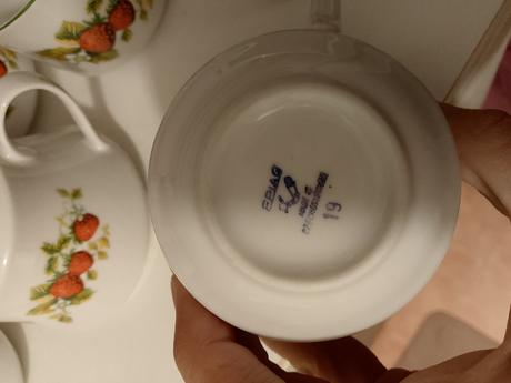 Retro hrnčeky epiag jahoda, 