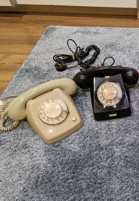 Retro telefóny,