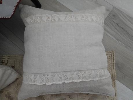 Set obrusov ručne vyšitých-vankúš ľanový, 