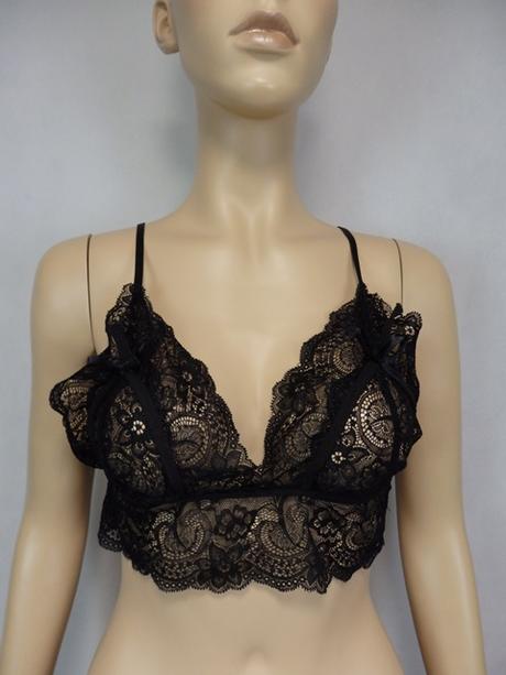 Kvalitná čipkovaná braletka, s