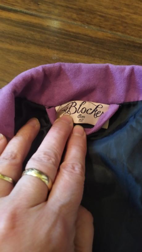 Bunda velkost 152, 152