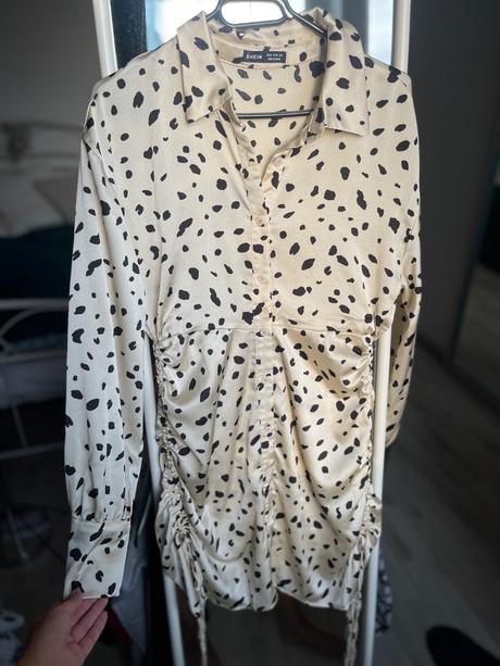 Šaty košelove kremove cierna kratke dlhy rukav, m