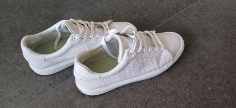 Tenisky biele calvin klein v.40, 40