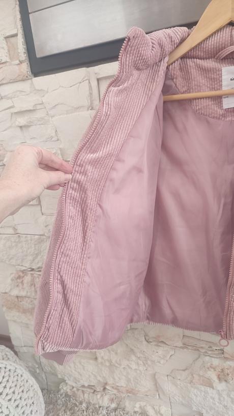 Menčestrová bunda, sinsay,152