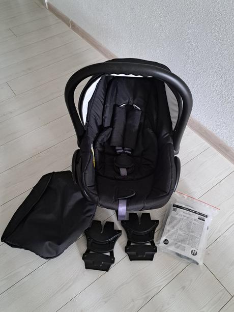 Autosedačka, petite&mars