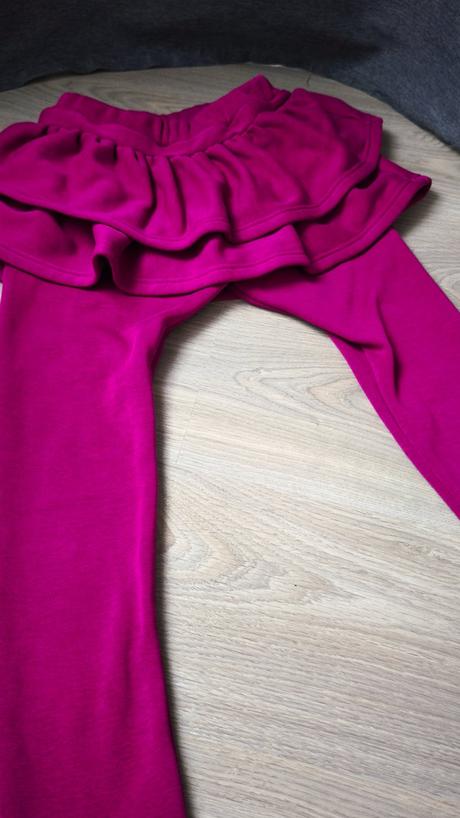 Sukňoleginy zn. zuppa, 122