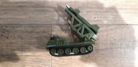 Vojenské autíčka,