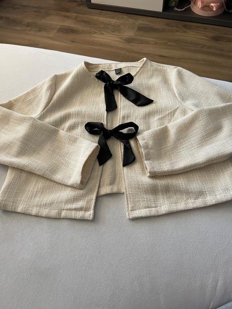 Sako / blejzer s mašličkami, l