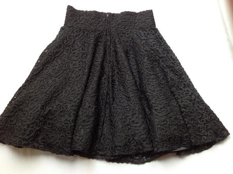 Čipkova sukna č. s, orsay,36