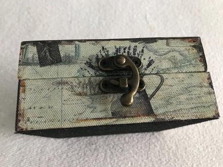 Krabička s levandulami, 12 x 12 x 5,5cm,