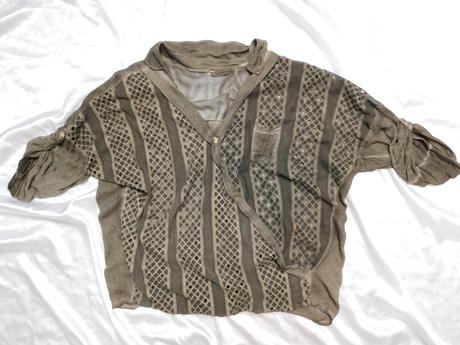 Pekna trendy bluzka, 40